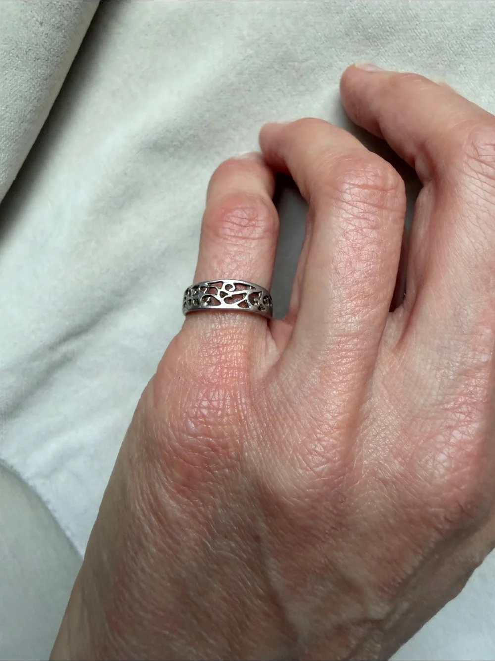 Solid 925 Sterling Silver Ornament Outline Ring